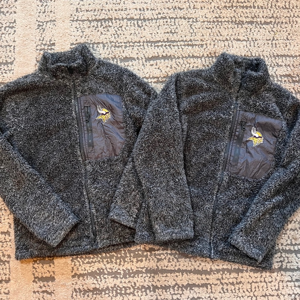 Minnesota Vikings NFL Gray Sherpa Jackets with Logo